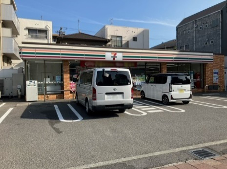 セブン-イレブン呉市本通５丁目店